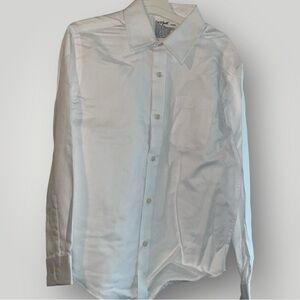 Cat & Jack Boy’s White Herringbone Dress Shirt